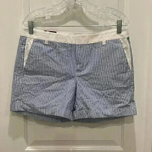 TOMMY HILFIGER SEERSUCKER SHORTS  size 8